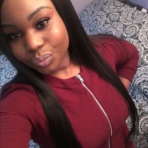 Meet your Posher, Janique